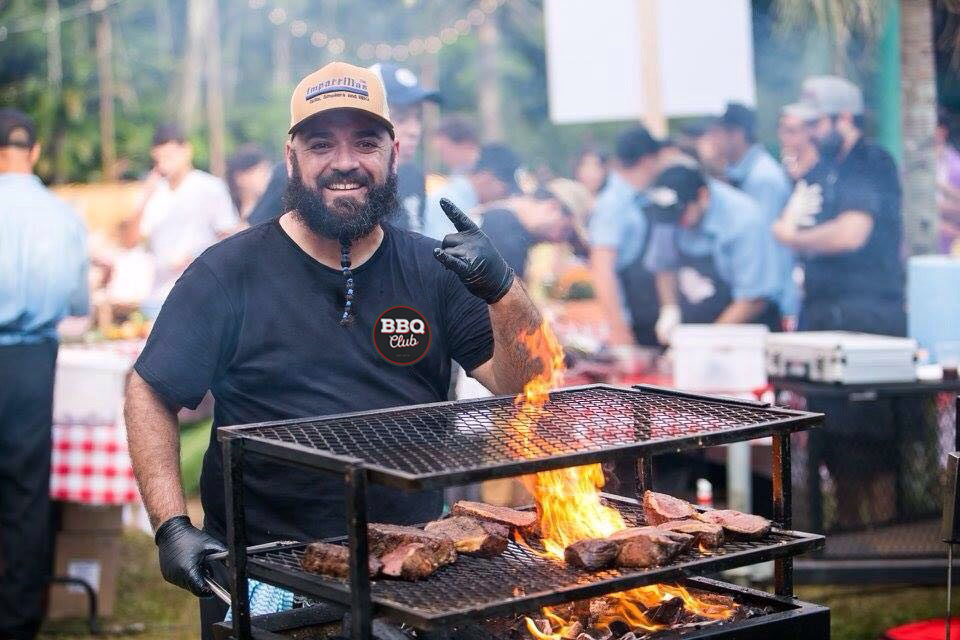 Conheça os assadores da churrascada FOGO